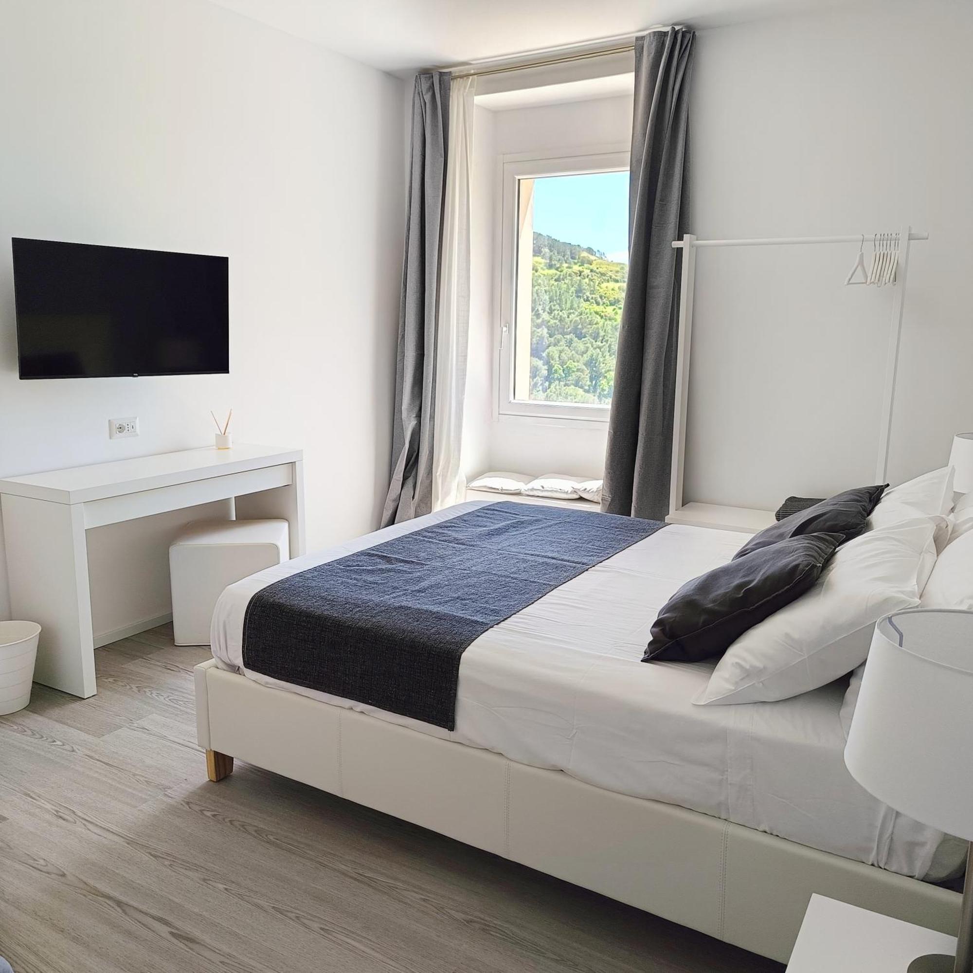 Tuffudesu Experience (Adults Only) Bed and Breakfast Osilo Rum bild